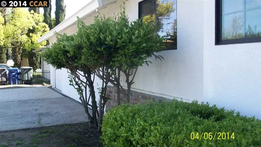 1193 Tilson Dr, Concord, California 94520-4057