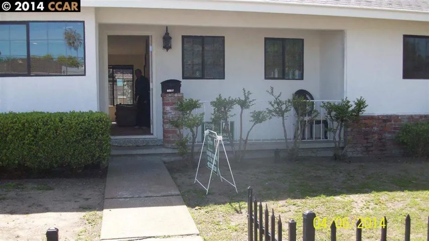 1193 Tilson Dr, Concord, California 94520-4057