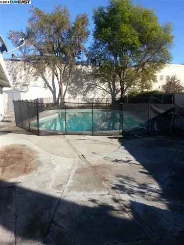 97 Doris Dr, Pleasant Hill, California 94523-2952