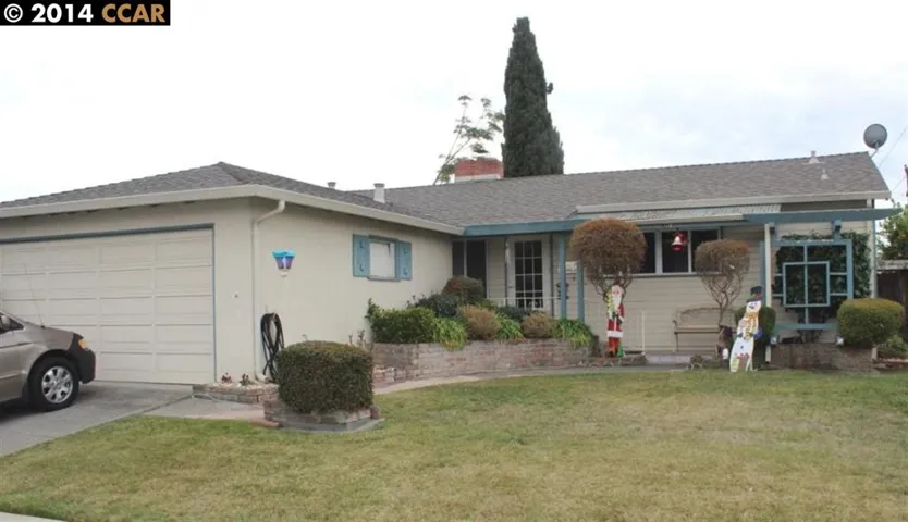327 Westchester St, Hayward, California 94544-8019