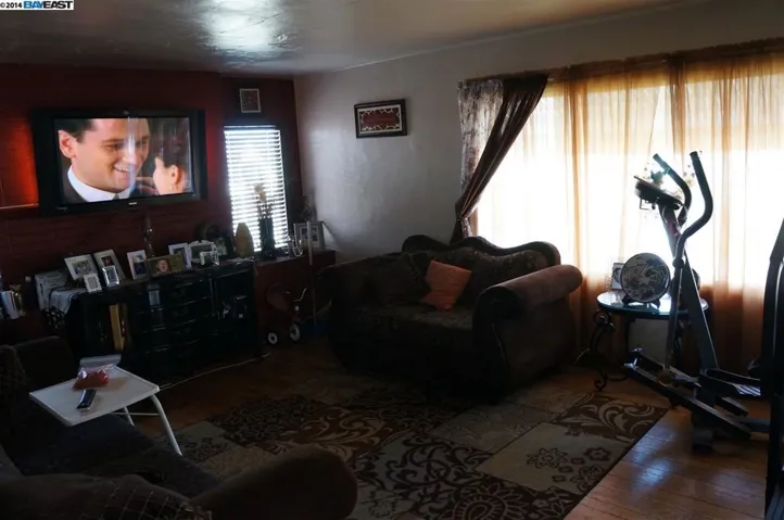 545 25th St, Richmond, California 94804