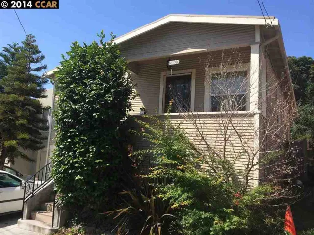 3069 Birdsall Ave, Oakland, California 94619-3305
