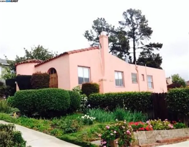 4114 Maple Ave, Oakland, California 94602-4045