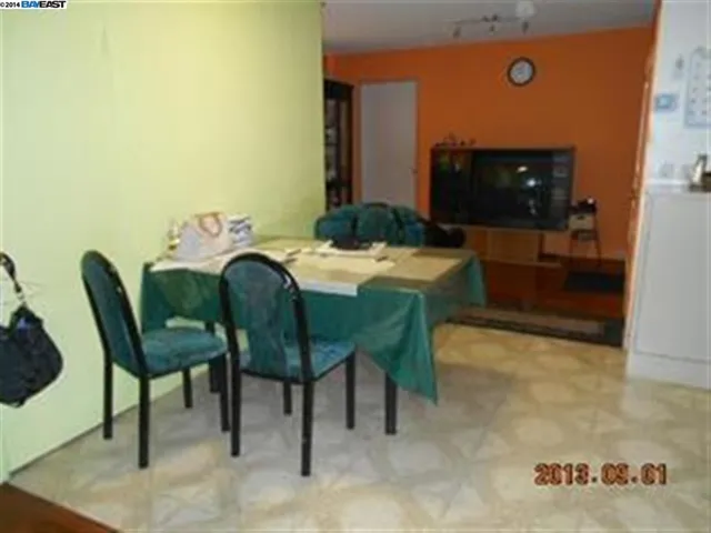 31304 Santa Rita Way, Union City, California 94587-2806