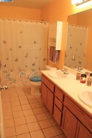 1473 Shearwater Drive, Patterson, California 95363-8841