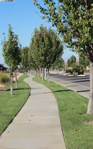 1473 Shearwater Drive, Patterson, California 95363-8841
