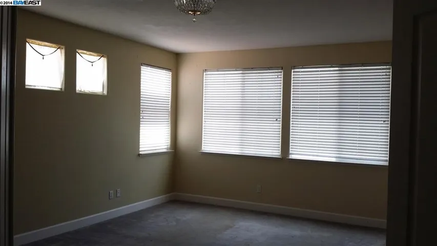 1861 Riverview Ave, Tracy, California 95377