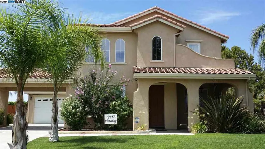 1861 Riverview Ave, Tracy, California 95377