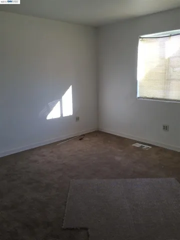 1226 92nd Ave, Oakland, California 94603-1320