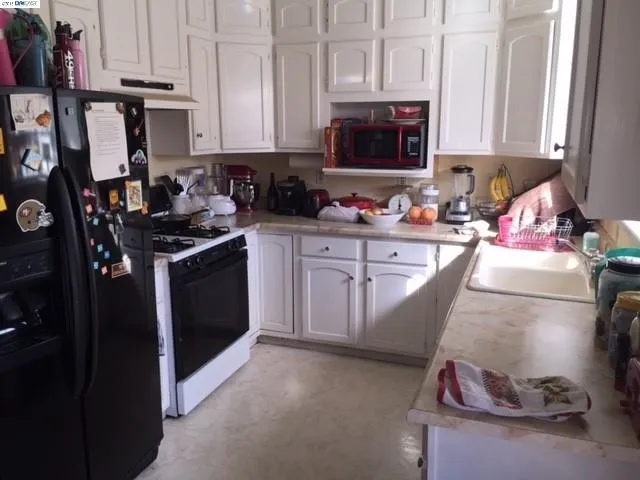 1710 Mayette Ave, Concord, California 94520-3921