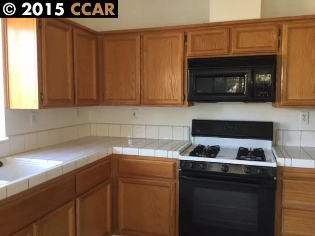 1132 Jordan Ln, Oakley, California 94561