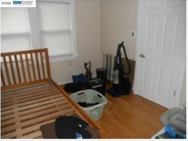 7201 Altura Place, Oakland, California 94605