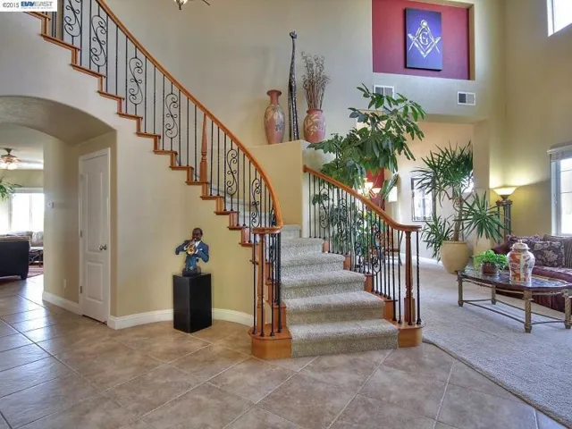 2696 Cinnabar Hills Court, Brentwood, California 94513