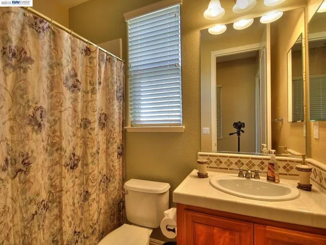 2696 Cinnabar Hills Court, Brentwood, California 94513