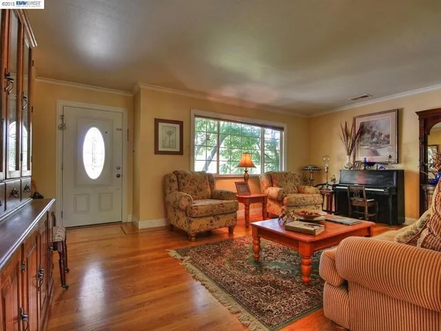 2770 Wilmore Ct, Concord, California 94518