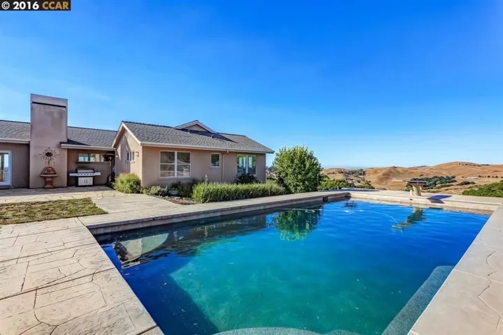 21 Bear Oaks Pl, Martinez, California 94553