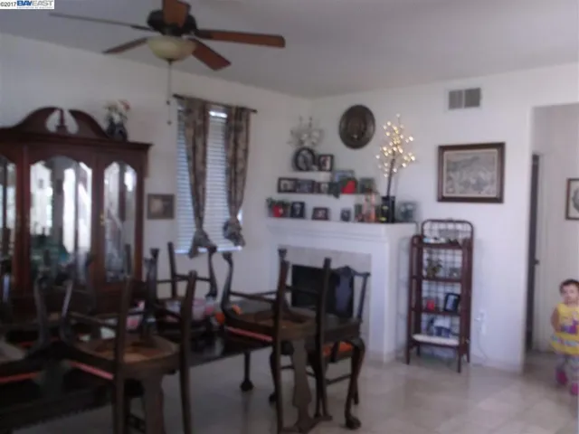 201 Martin Eden Ct, Pittsburg, California 94565