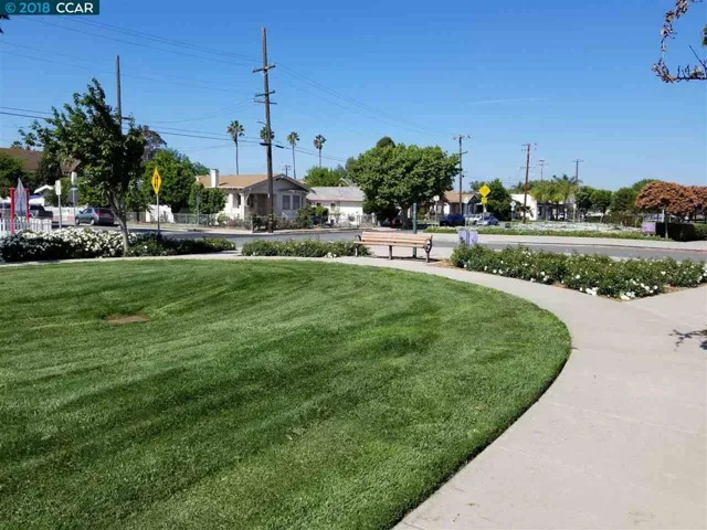 332 E 8th St, Pittsburg, California 94565