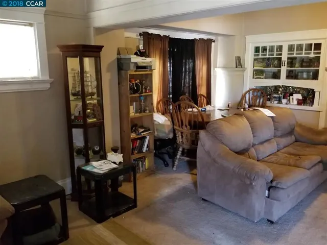 332 E 8th St, Pittsburg, California 94565
