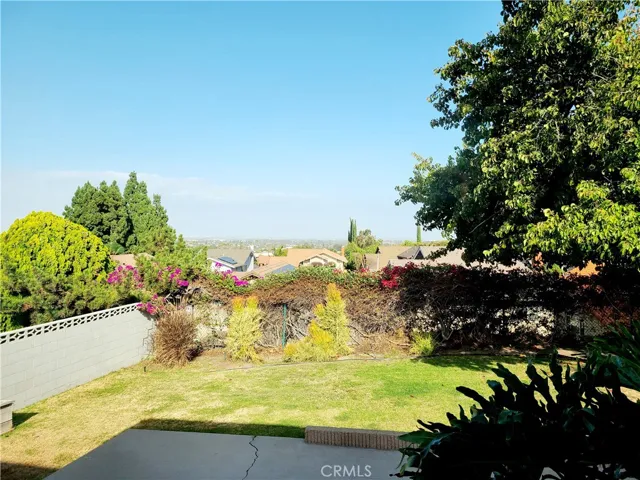 25714 Crest Road, Torrance, California 90505