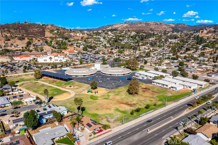1249 E El Norte, Escondido, California 92027