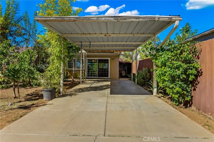 1249 E El Norte, Escondido, California 92027