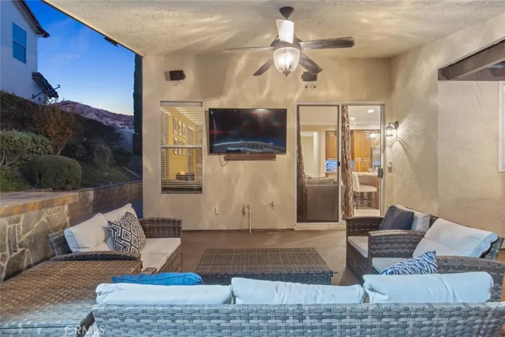 28241 Bakerton Avenue, Canyon Country, California 91351