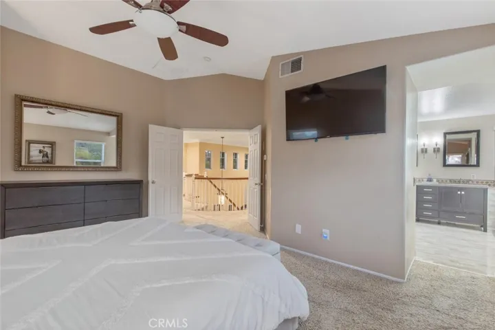 28241 Bakerton Avenue, Canyon Country, California 91351