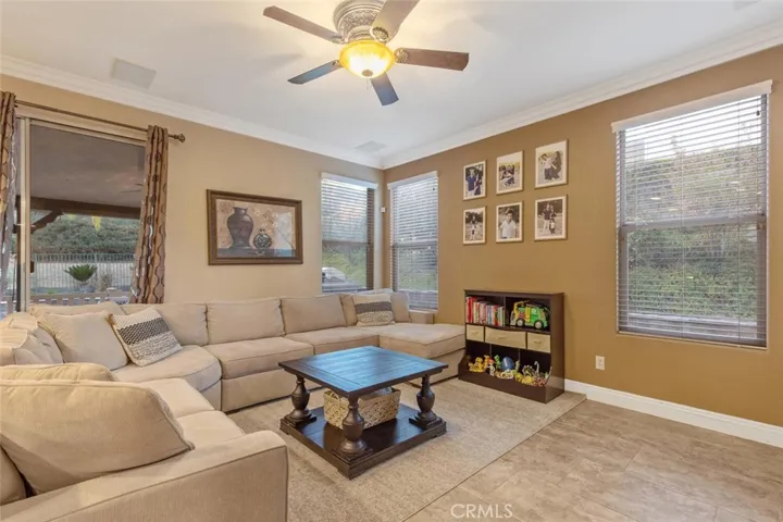 28241 Bakerton Avenue, Canyon Country, California 91351