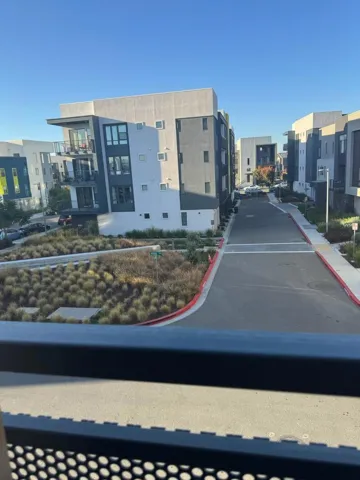 3698 Vision 217, Fremont, California 94538