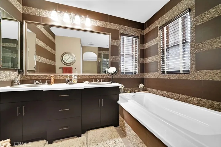 4632 Wellfleet Drive, Huntington Beach, California 92649