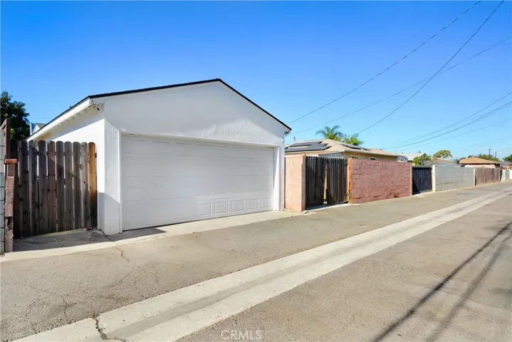 15302 Lefloss Avenue, Norwalk, California 90650