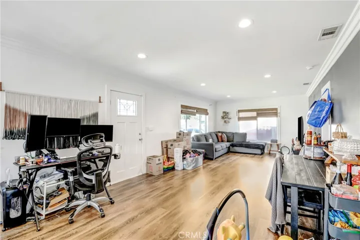 15302 Lefloss Avenue, Norwalk, California 90650