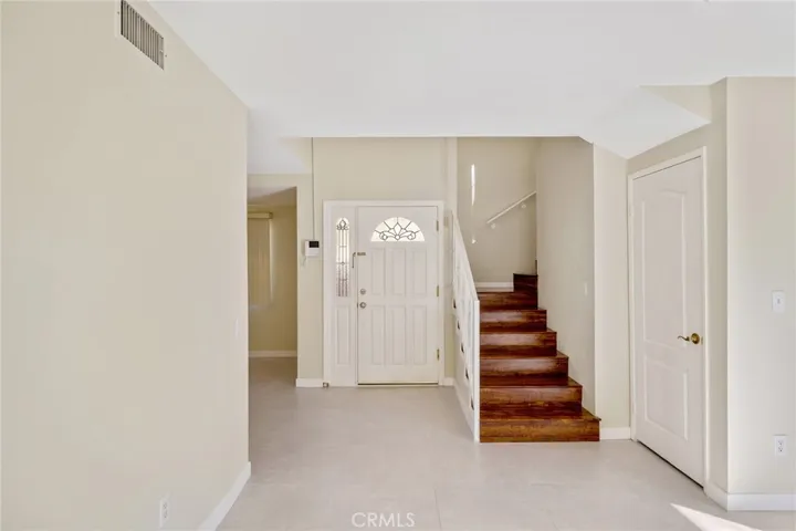 1011 Thompson Avenue A, Glendale, California 91201