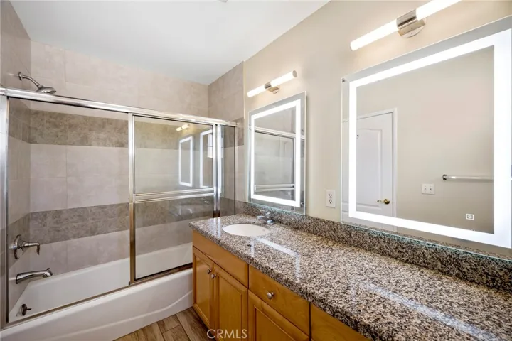 1011 Thompson Avenue A, Glendale, California 91201