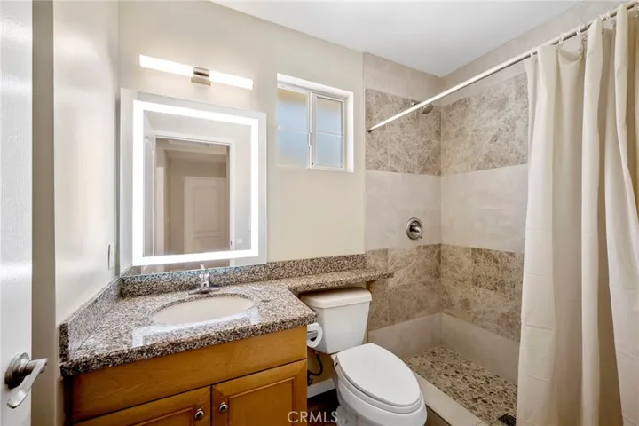 1011 Thompson Avenue A, Glendale, California 91201