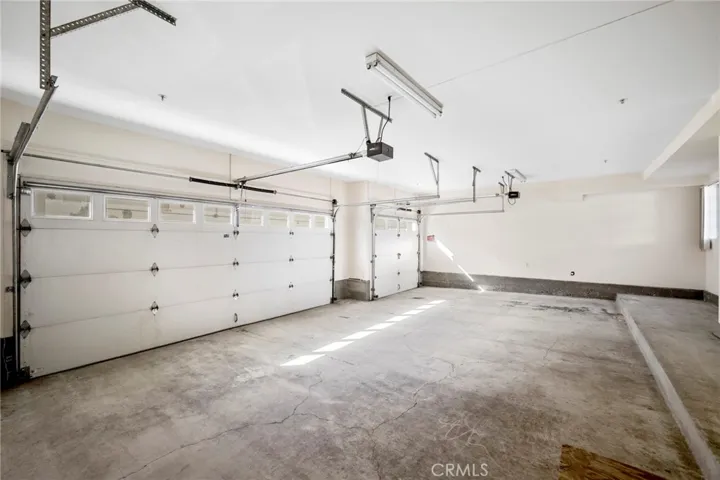 1011 Thompson Avenue A, Glendale, California 91201