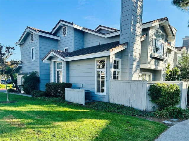 13561 Eucalyptus Street, Tustin, California 92782
