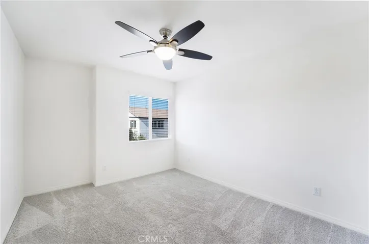 Spacious upstairs bedroom (4 bedrooms PLUS loft!)