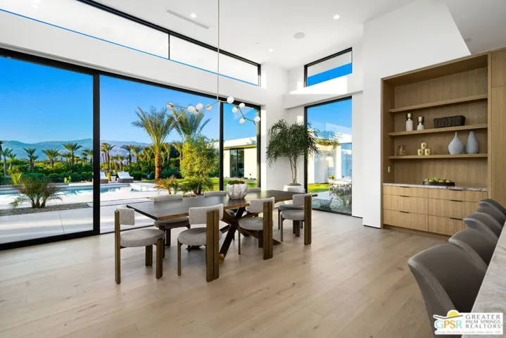 1 Wren Court, Rancho Mirage, California 92270