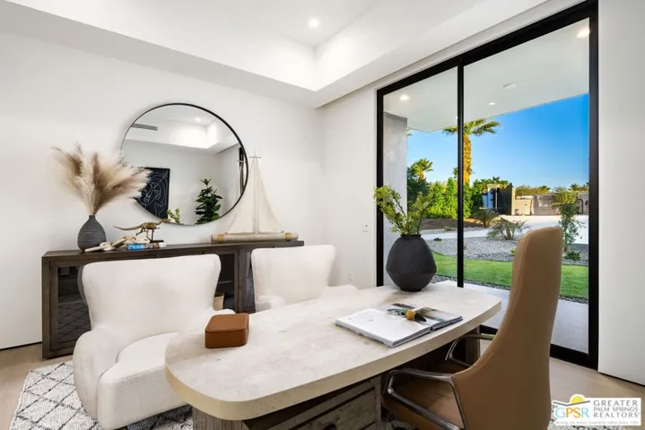 1 Wren Court, Rancho Mirage, California 92270