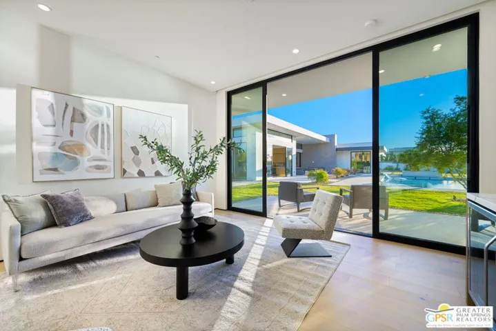 1 Wren Court, Rancho Mirage, California 92270