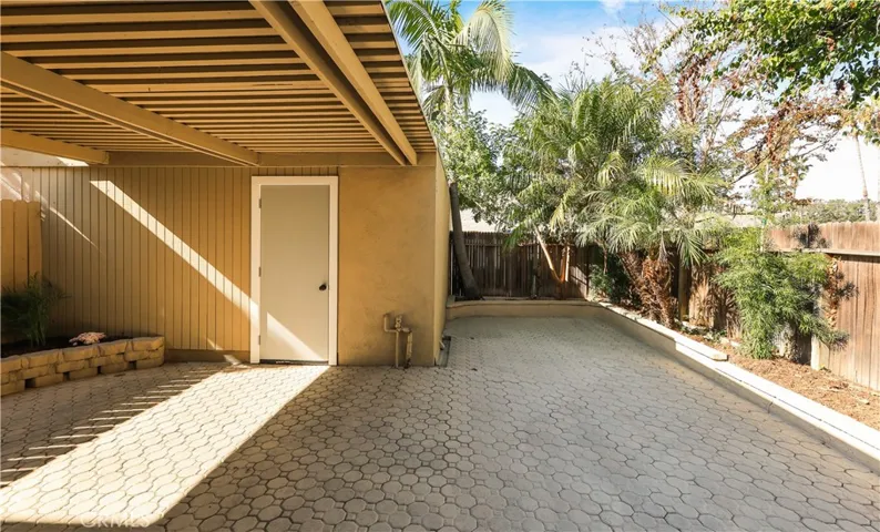 18060 Sunset Court, Fountain Valley, California 92708