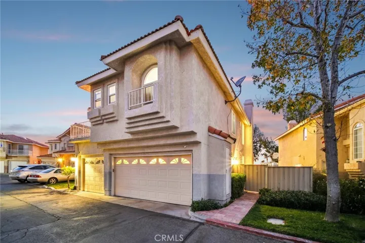 18510 Himalayan Court, Canyon Country, California 91351