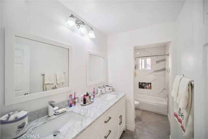18510 Himalayan Court, Canyon Country, California 91351