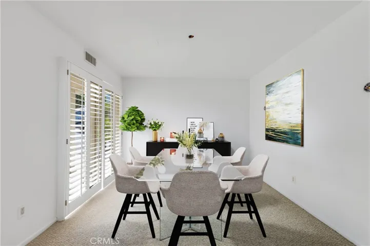 11443 Dona Teresa Drive, Studio City, California 91604