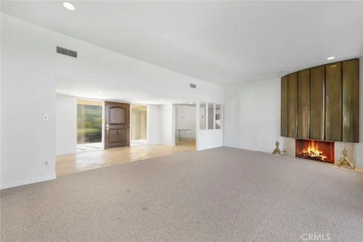 11443 Dona Teresa Drive, Studio City, California 91604