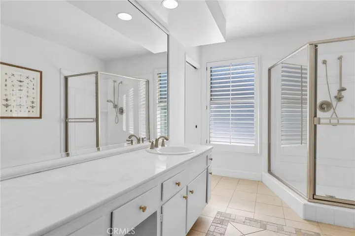 11443 Dona Teresa Drive, Studio City, California 91604