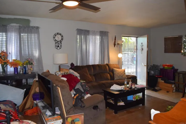 138 Richfield, El Cajon, California 92020