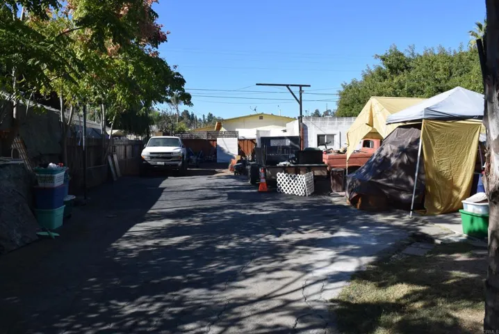 138 Richfield, El Cajon, California 92020